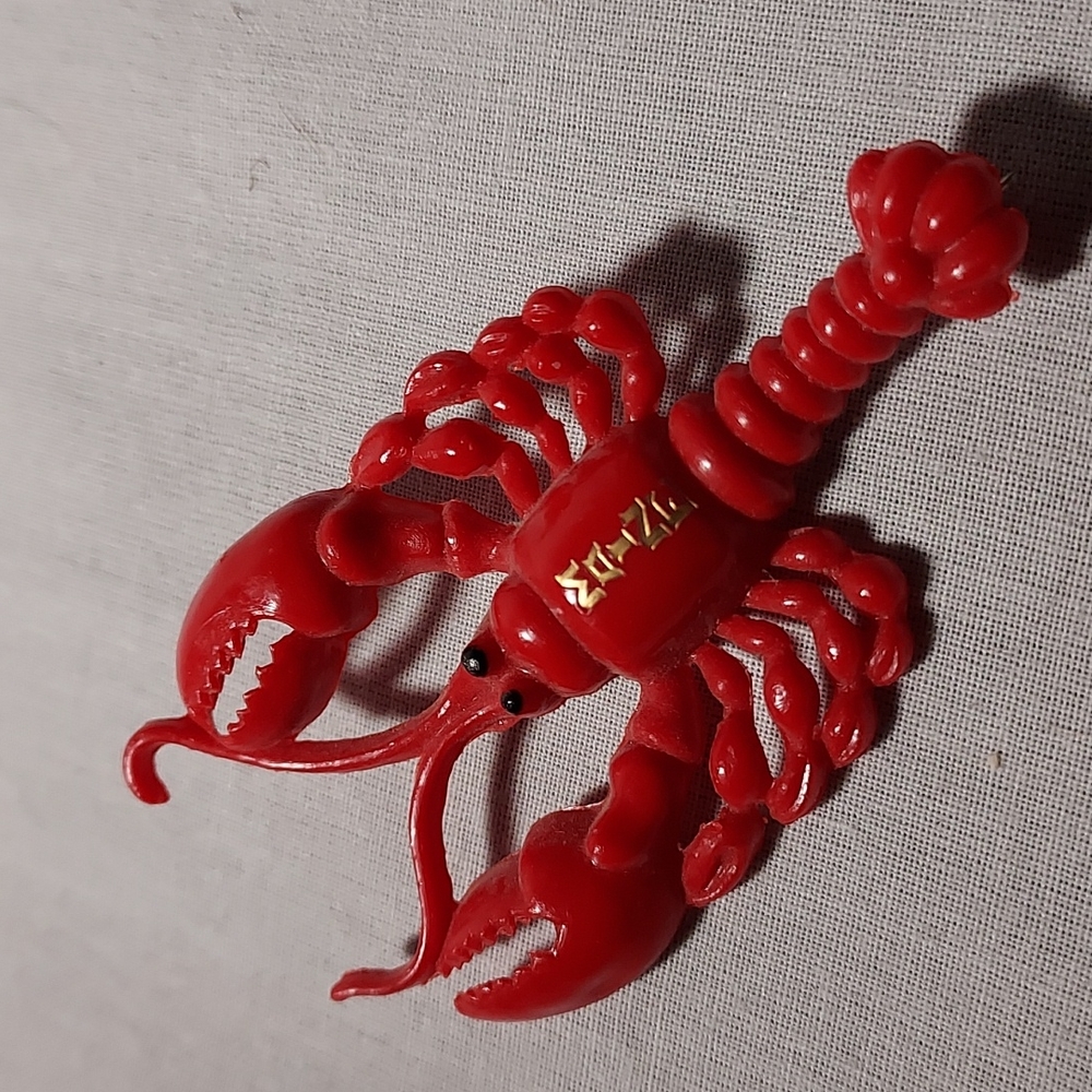 Vintage Lobster Souvenir Pins From Maine - Picture 5 of 6